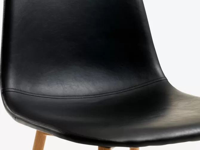Sale FOLDINGBRO L130 bord eg + 4 JONSTRUP stole sort/eg Spisebordssæt