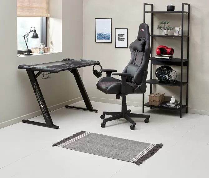 Hot Gamer-bord m/LED-lys og kopholder sort Skriveborde