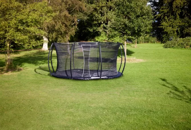 New Nedgravet trampolin Ø396 m/net sort Trampoliner